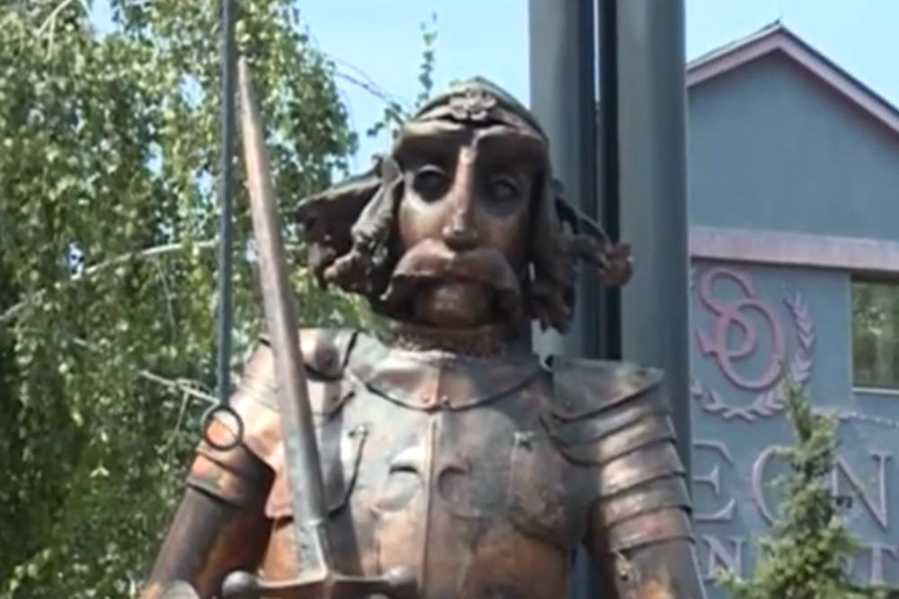 DOLIJALI KRADLJIVCI MAČA SIBINJANIN JANKA: Troje uhapšeno zbog oštećenja spomenika u Zemunu