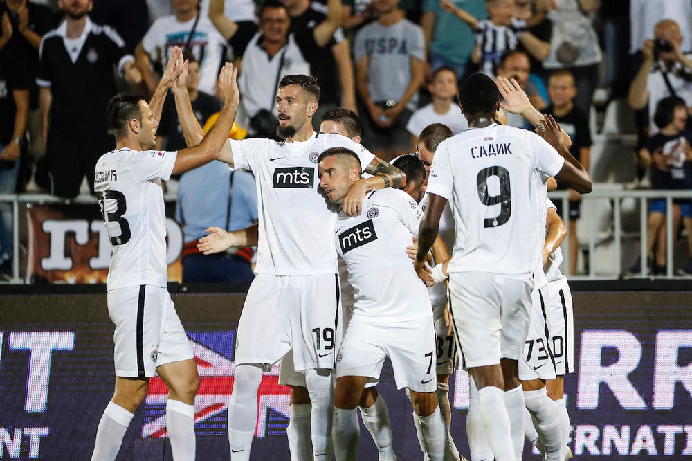 DŽOKERI RAZBUCALI VELŠANE U DRUGOM POLUVREMENU: Partizan ubedljiv na premijeri u Humskoj! Sadik se ispromašivao!