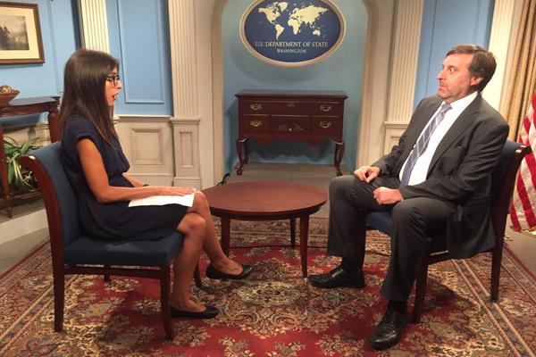 AMERIKA SE NADA DA ĆE OPOZICIJA ODUSTATI OD BOJKOTA IZBORA: Glavni američki čovek za Balkan ima zanimljive poruke