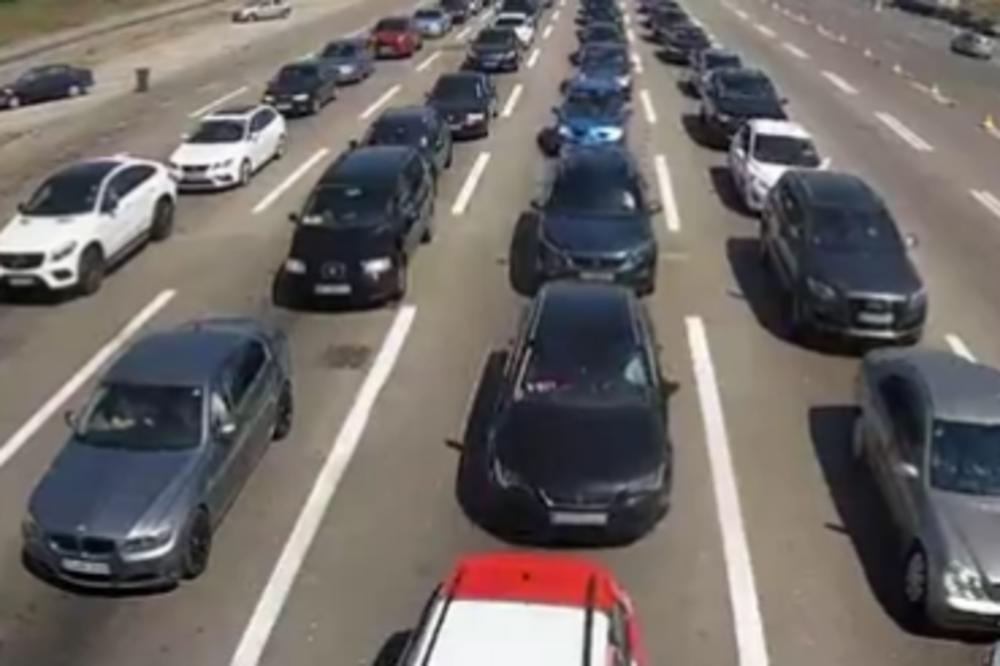 TRI SATA SE ČEKA NA ULASKU U GRČKU: Gužva i na prelazu u Preševu! Ovo je dovelo do kolapsa!