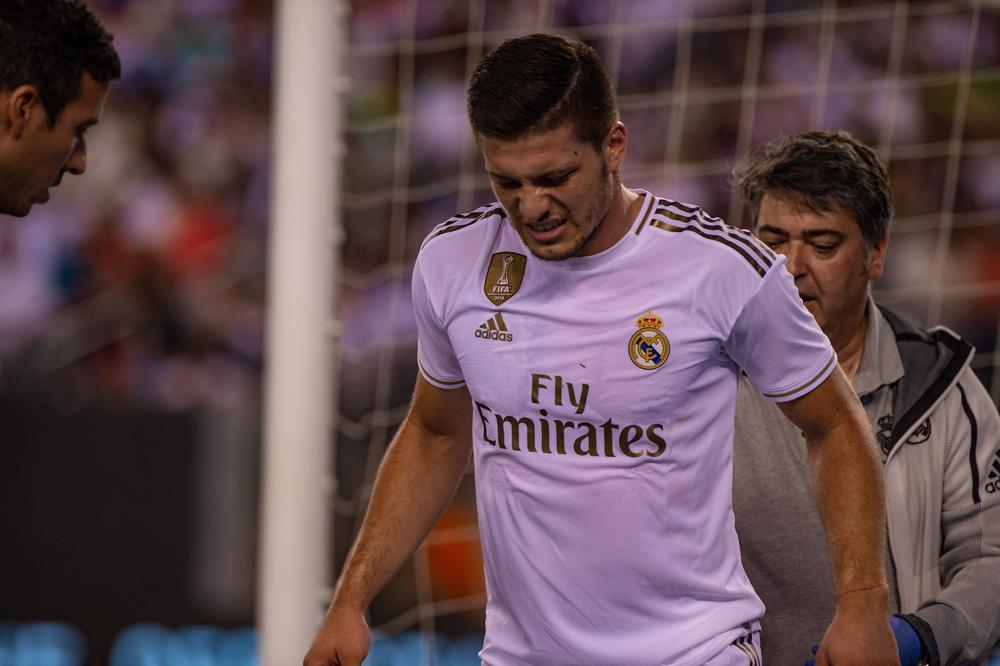 KAMEN JE PAO SA SRCA SVIMA: Luka Jović nije teže povređen! Već počeo da trenira!