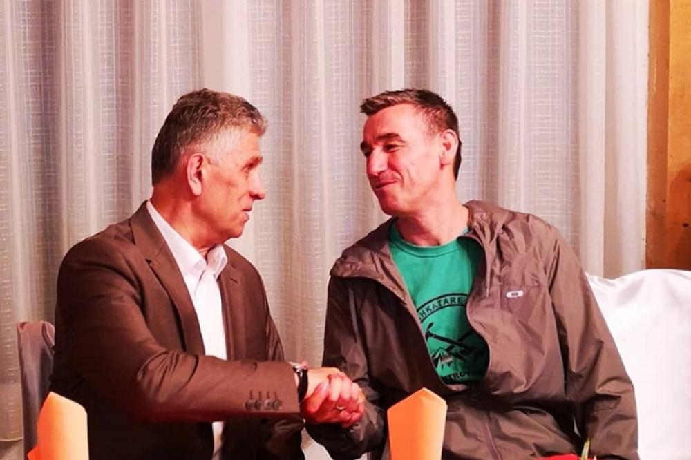 STRAŠNA PROVOKACIJA UGLJANINA I VESELJIJA: Jasno je koje su im AMBICIJE!