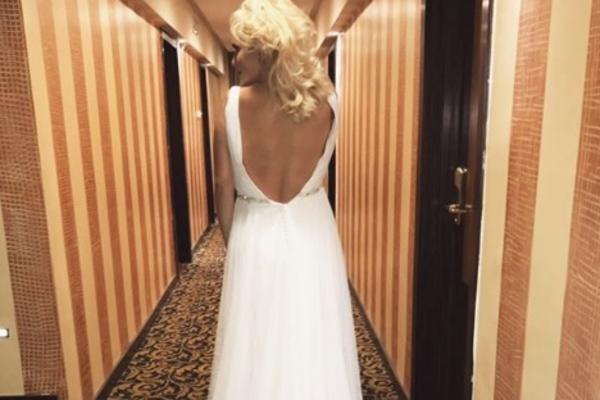 CECA I KARLEUŠA SU ZA NJU MALE MACE, ONA IMA NAJVEĆE GRUDINA ESTRADI: Čvrste, prirodne i prelepe, NEĆETE VEROVATI!