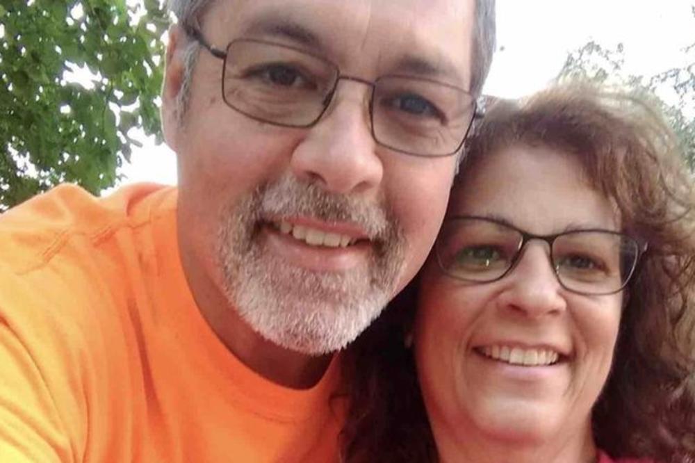 LIZNUO JU JE PAS, POSLE DEVET DANA OSTALA JE BEZ RUKU I NOGU: Paklena sudbina žene