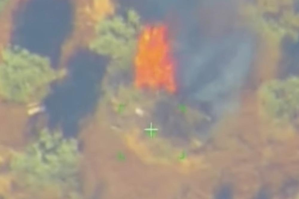 RUSI RAZVALJUJU POSLEDNJE LEGLO DŽIHADISTA! Pogledajte kako je prošao pikap sa RAKETNIM BACAČIMA