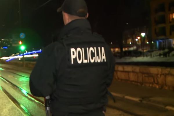 TRAGEDIJA KOD KLADOVA: Pevač i njegova supruga STRADALI u direktnom sudaru!