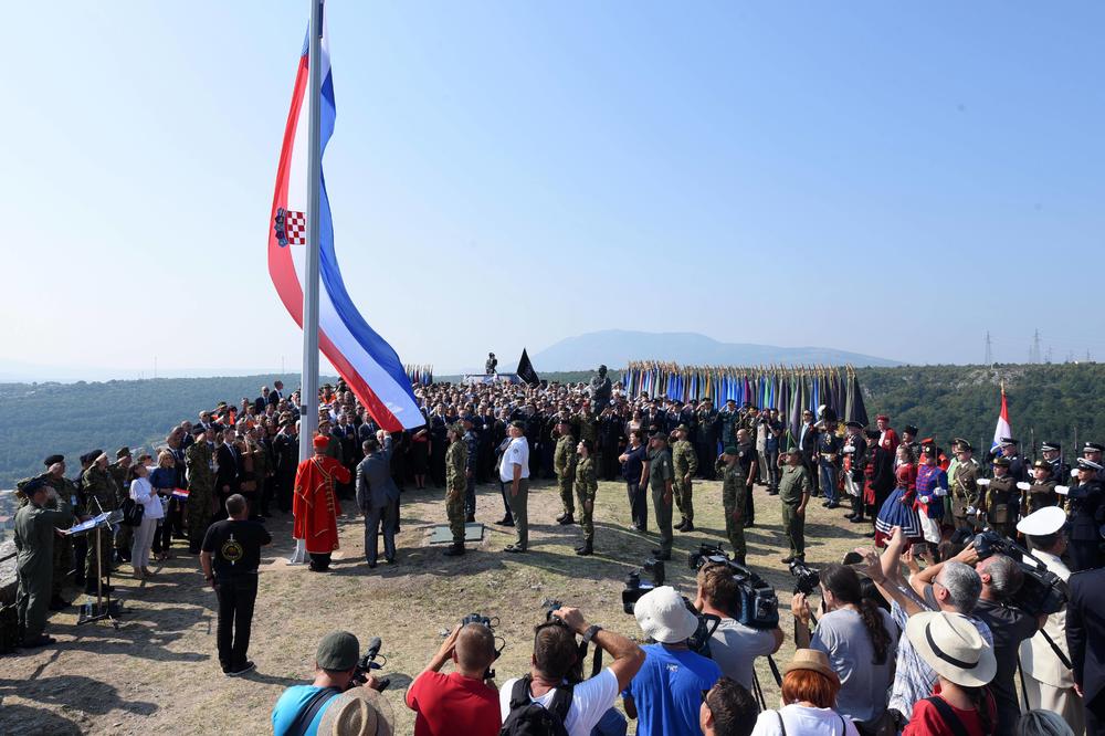 ČEGA SE PAMETNI STIDE, TO HRVATI SLAVE: Proslava zločinačke oluje u celoj LIJEPOJ NJIHOVOJ!