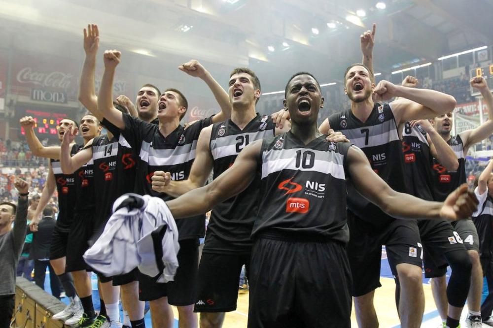 PRETUČEN BIVŠI IGRAČ PARTIZANA: Našli ga kako leži bez svesti na ulici!