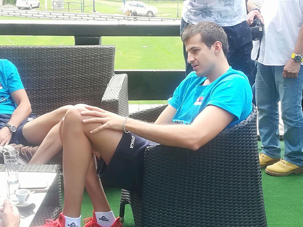 Nemanja Bjelica ističe da mu je drago što njega i saigrače porede sa generacijom iz 2002. 