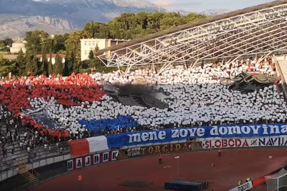 TORCIDA JEZIVOM KOREOGRAFIJOM SLAVILA OLUJU: Domobran sa zoljom i tenkovi u plamenu!