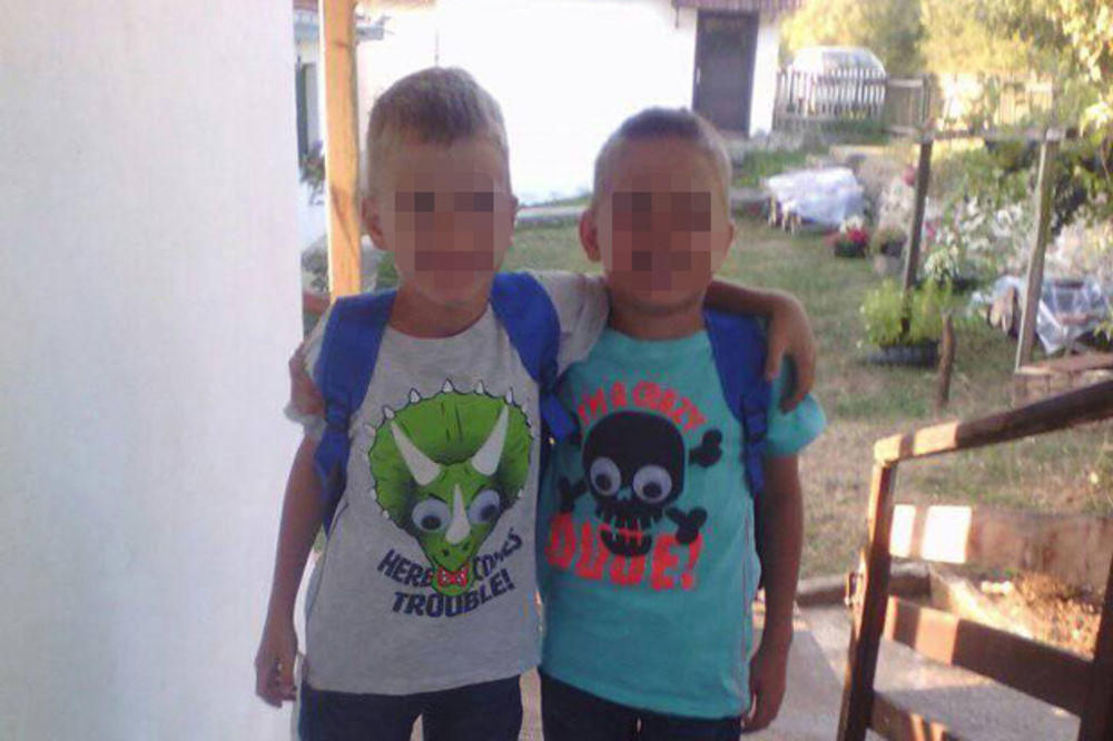 2 MALA KOVČEGA STIGLA U OPLANIĆ! Majka jedva hoda od TUGE ZA NASTRADALIM SINOVIMA!