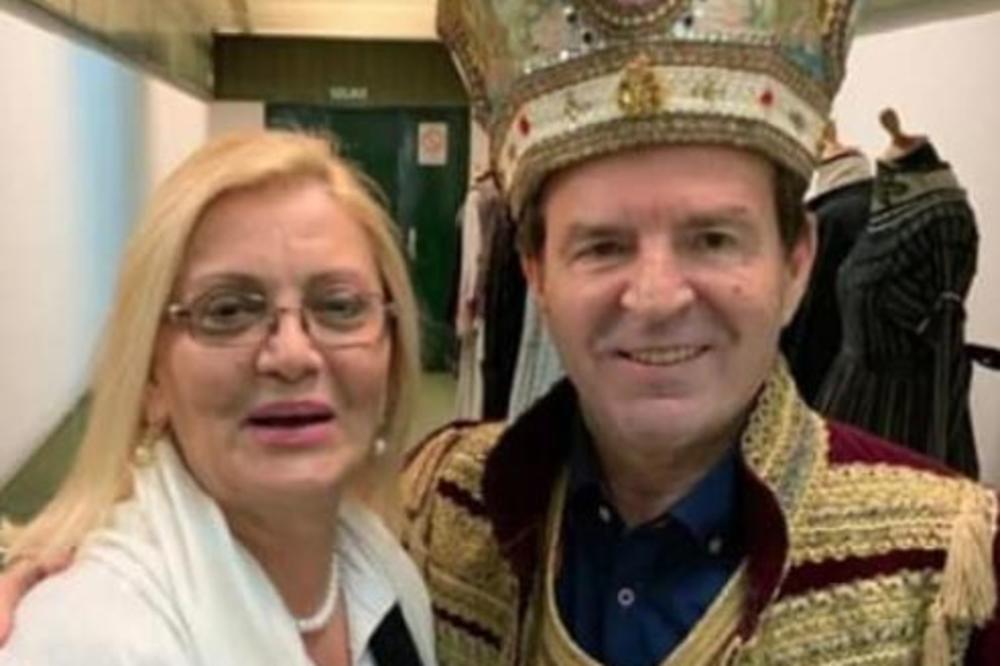 SVE PRŠTI OD LJUBAVI! Bogoljub Karić objavio provokativnu fotku sa svojom suprugom, a o JEDNOM DETALJU svi bruje!