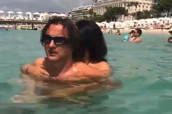 DA MOŽE, PROPAO BI U CRNU ZEMLJU! Željka Mitrovića supruga je IZBLAMIRALA žestoko! OVO JOJ NEĆE OPROSTITI! (VIDEO)