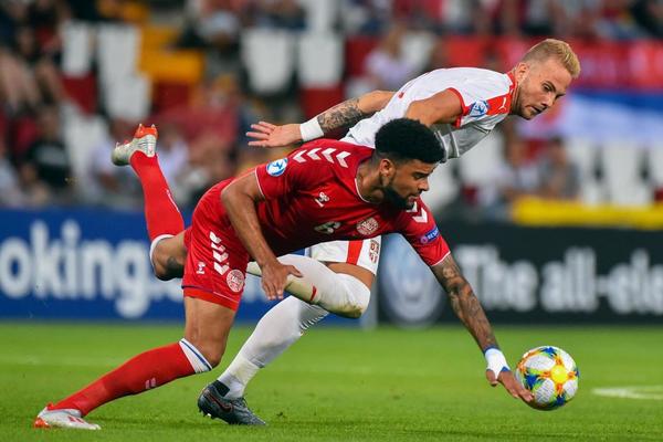 NEMA MESTA ZA NJEGA U VALENSIJI: Uroš Račić ima novi klub!