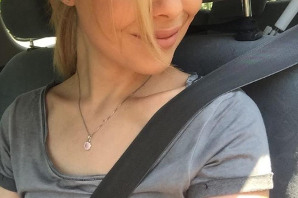 PRIČALO SE DA NOSI DETE NAŠEG SPORTISTE! Godina nije bilo ni TRAGA ni GLASA OD NJE, a sada konačno PRIZNALA SVE!