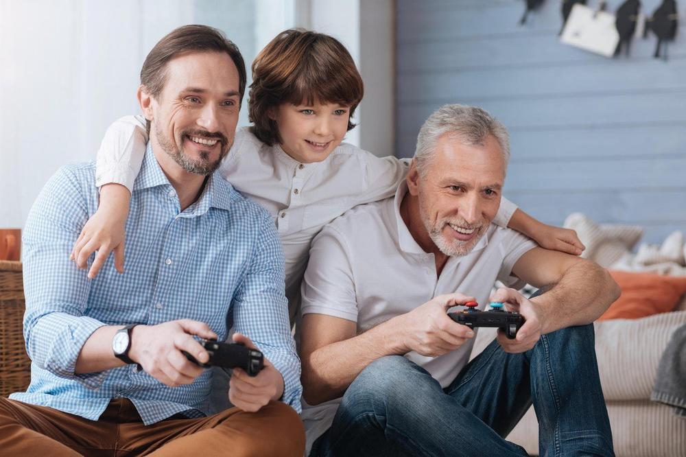 NEKOLIKO STVARI KOJE TREBA DA IMATE U KUĆI: Tehnika koja zabavlja i pomaže, a košta manje od 2.000 dinara!