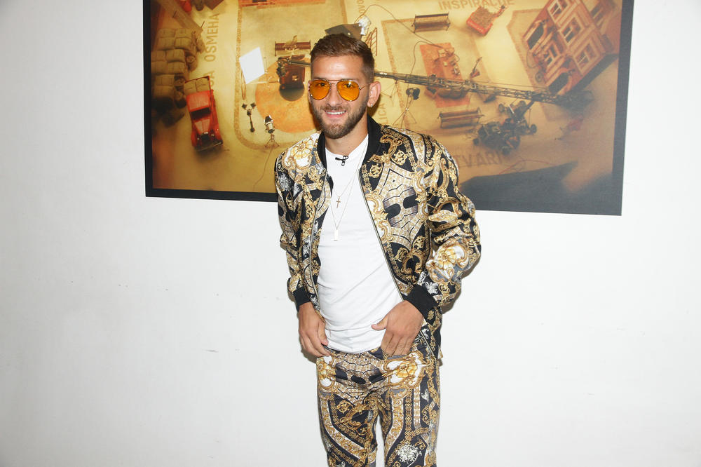 MAMA TI IZGLEDA KAO PROSTITUTKA: Savo Perović objavio fotku S MAJKOM! ČEMU OVAKVI KOMENTARI?! (FOTO)