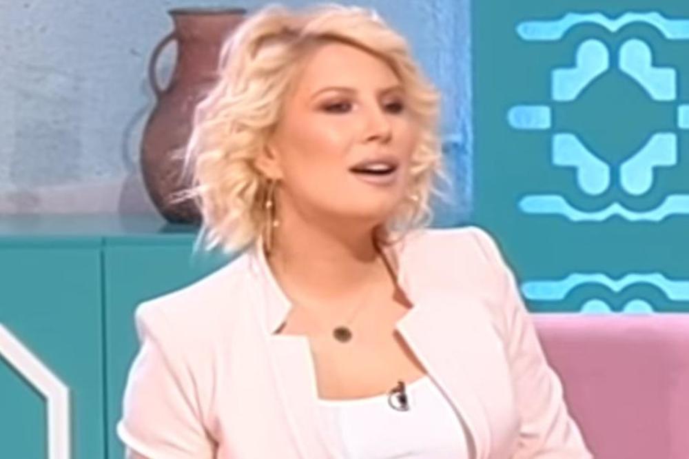 NESREĆA ZA NESREĆOM! DEA ĐURĐEVIĆ PROGOVORILA O PAKLU KOJI TRAJE VEĆ DVE GODINE: Voditeljka se obratila javnosti!