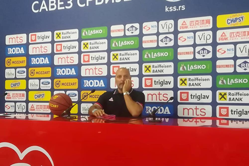 OSETILA SE TENZIJA U POGLEDIMA IGRAČA SRBIJE! Orlovi su pobedili, ali Đorđević ima razlog da grmi!