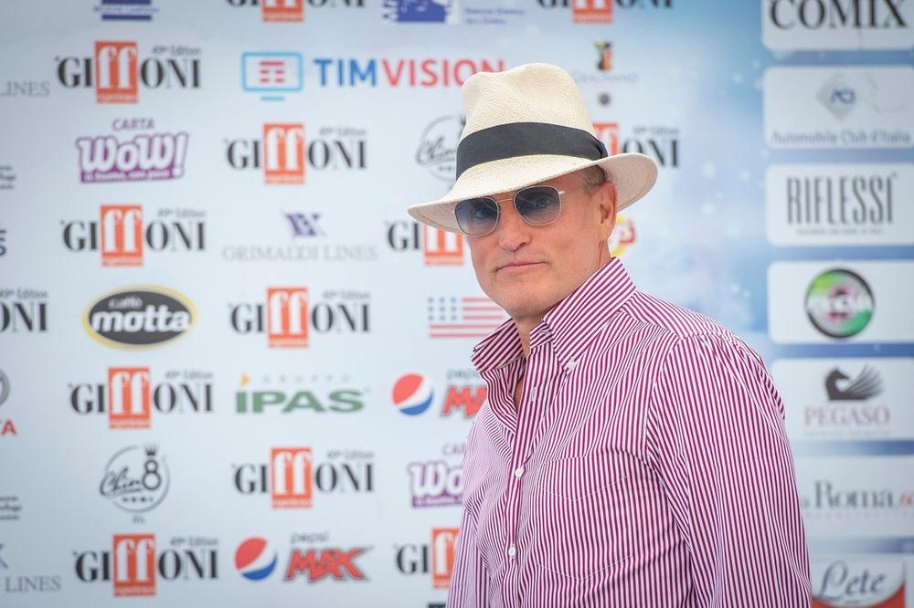 VUDI HARELSON žali zbog odbijene uloge u DŽERIJU MEGVAJERU