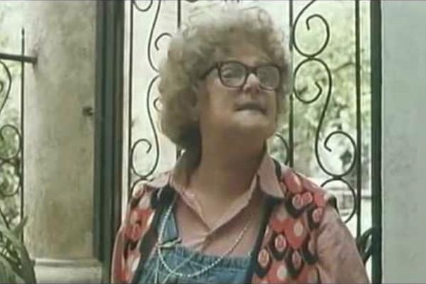 CEO ŽIVOT JELA KOSTI I KAČAMAK: Doživljavala tragediju za TRAGEDIJOM, pa PROMENILA IME, Srbi je i danas PAMTE