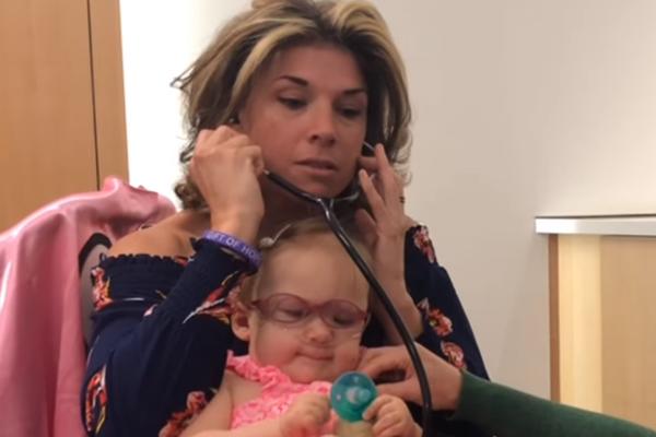 MAJKA JE ČULA OTKUCAJE SRCA PREMINULOG SINA: Ovaj snimak je RASPLAKAO internet, njena priča je POTRESNA (VIDEO)