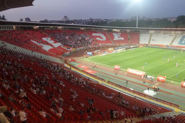 PRAVO NIOTKUDA: Fudbaler Zvezde prešao u Valensiju!