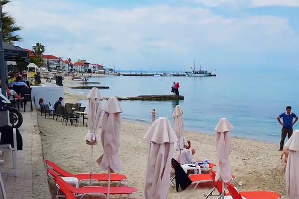 KUPUJEM KAZAN ZA RAKIJU, MOTOKULTIVATOR I KRUNJAČ Ovo je OK oglas ako živite u Srbiji, ali NIJE SE POJAVIO U SRBIJI