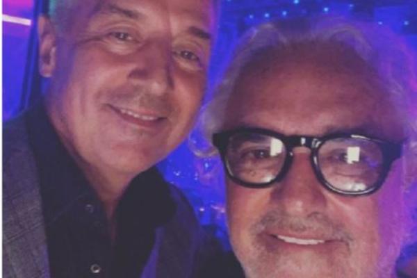 MALI BALKANSKI BANDIT! Milo Đukanović napravio selfi s teškim prevarantom, u Italiji ga uništavaju od prozivki!