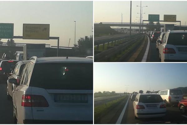 KOLAPS NA NAPLATNOJ RAMPI KOD DOLJEVCA: Kolona se broji U KILOMETRIMA! Putnici BESNI! (FOTO)