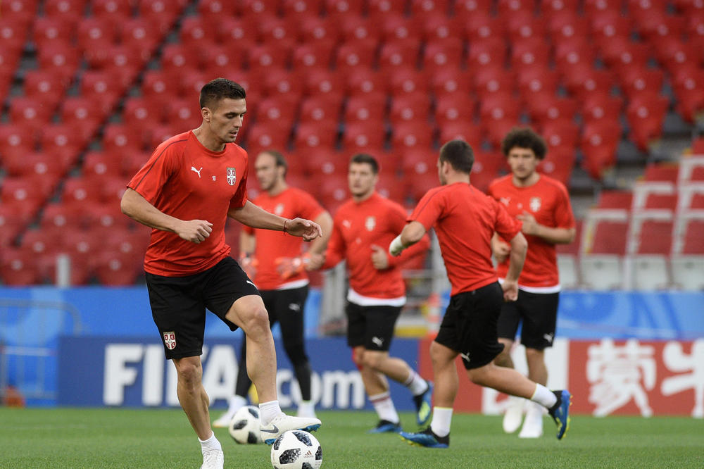 DUŠAN TADIĆ OPET POKAZAO MAGIJU: Kapiten Ajaksa upisao gol i asistenciju!