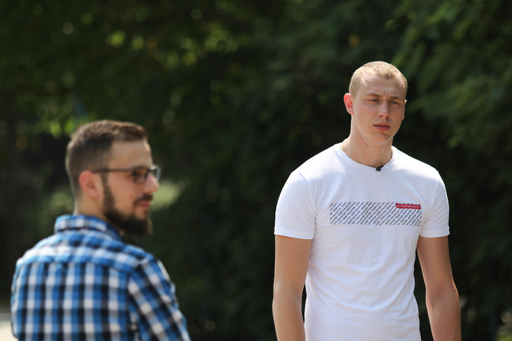 Alen Smailagić je uglavnom trenirao u sali koja je manja od pola košarkaškog terena