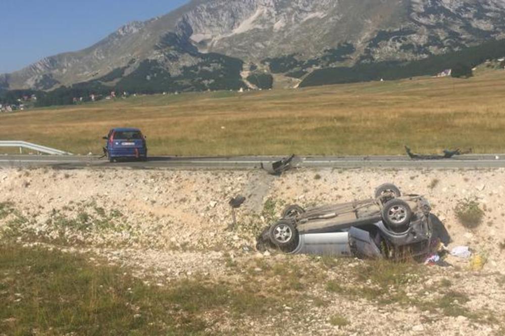 TEŽAK UDES NA PUTU ŽABLJAK - ŠAVNIK! Povređeno pet osoba, ČETIRI IZ SRBIJE