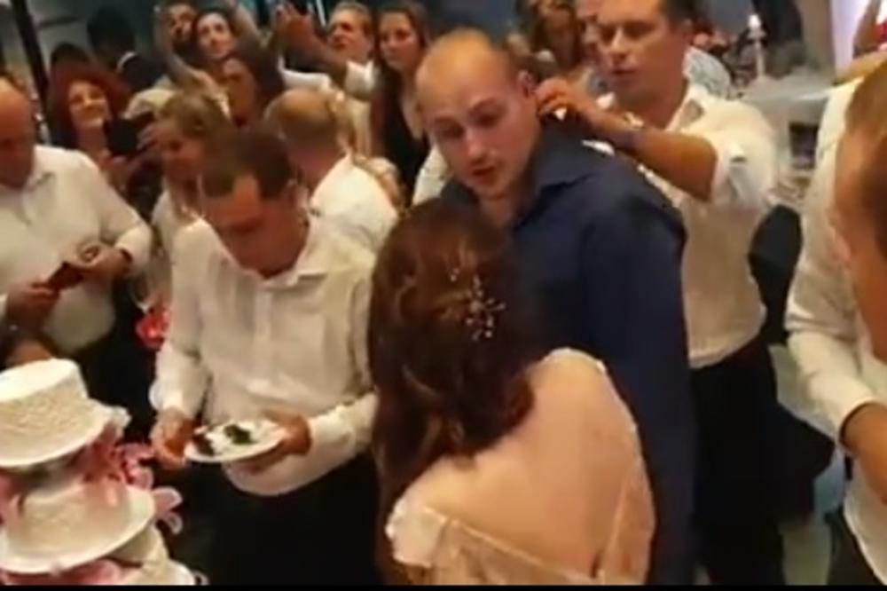 OŽENIO SE SIN LAZARA RISTOVSKOG: Ovo su svi detalji TAJNOG VENČANJA! (FOTO)