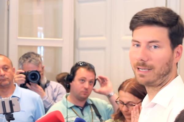 POLITIČAR IVAN PERNAR URADIO NEŠTO ŠTO JE ŠOKIRALO CEO BALKAN: Oglasio se na Fejsbuku!