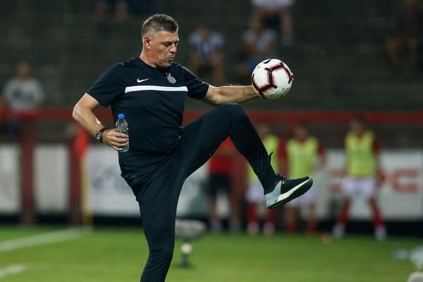 JUTRO POSLE REMIJA SA NAPRETKOM! Milošević gostovao na RTS i objasnio zašto je izveo onaj sastav u Kruševcu!