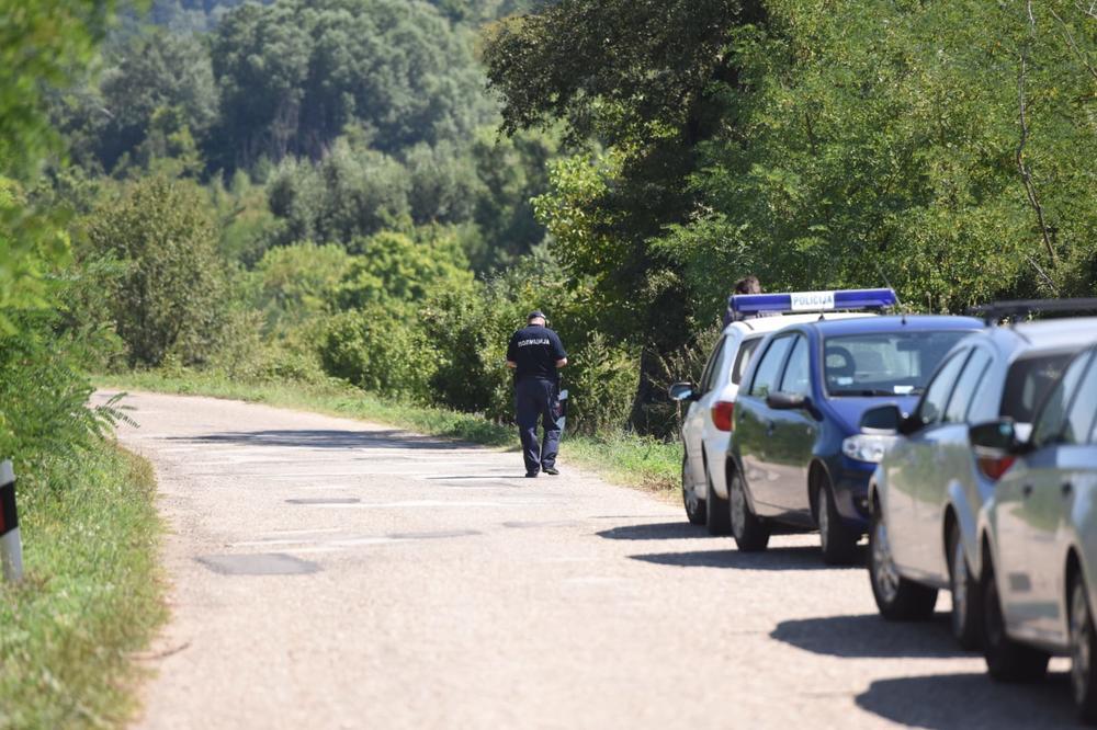 KAZIMIROVIĆE JE IZMASAKRIRAO PLAĆENI UBICA KOJI NIJE BIO SAM! Policijski pukovnik otkrio STRAVIČNE DETALJE