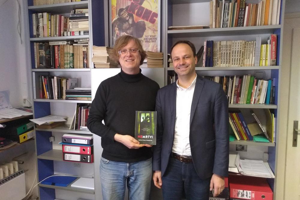 NEMRTVI - TEORIJE FILMA O ZOMBIJIMA: Kako su živi mrtvaci zagospodarili svetskim bioskopima