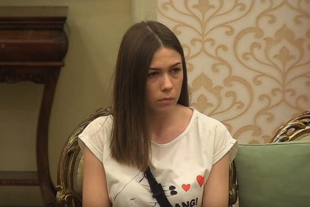 MILIJANA U 2. MESECU TRUDNOĆe, ČEKA BEBU!? IZAŠLA IZ VILE PAROVA: Žabac je otac! Juri je po Beogradu!