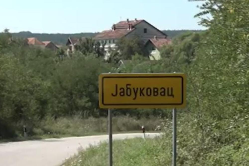 UHAPŠEN KOMŠIJA KAZIMIROVIĆA! Preokret u Jabukovcu, iz kuće odneto VIŠE OD 100.000 EVRA?