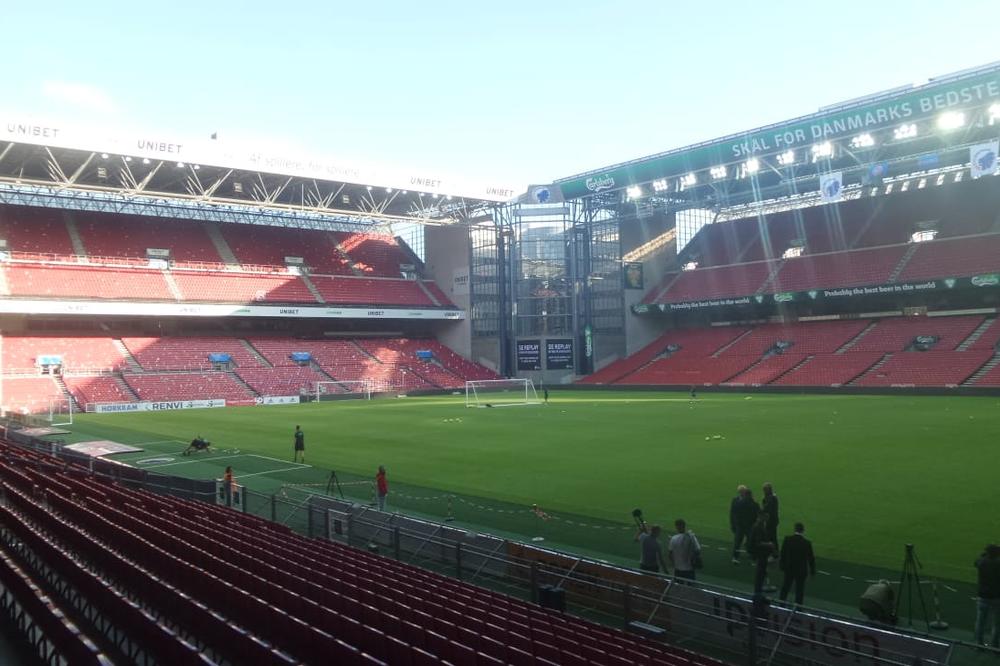 DELIJE, NA VAMA JE DA NADJAČATE DANCE: Ovde će biti smešteni navijači Zvezde na meču sa Kopenhagenom!