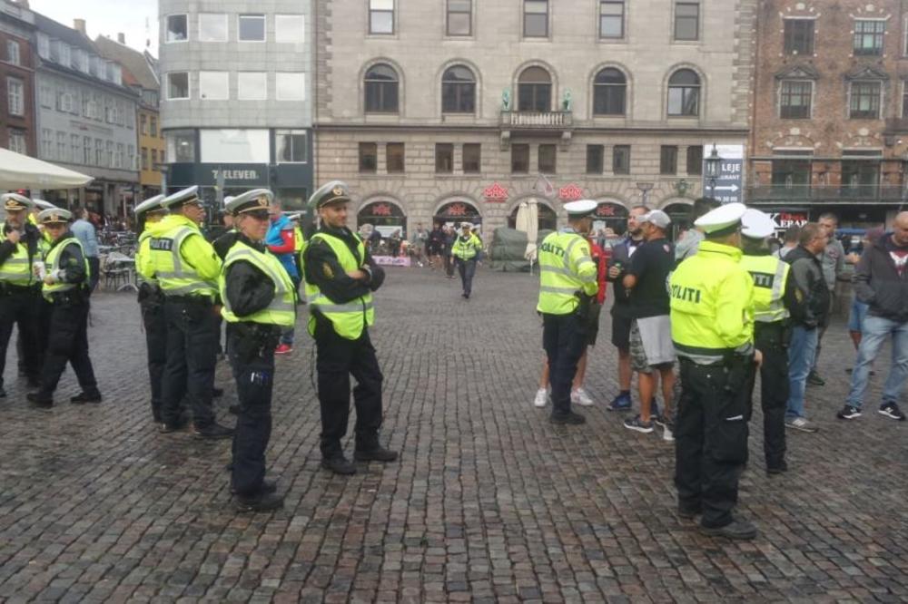 DRAMA U DANSKOJ: Dvoje dece oteto dok su sedeli u restoranu sa ocem, POTERA U TOKU