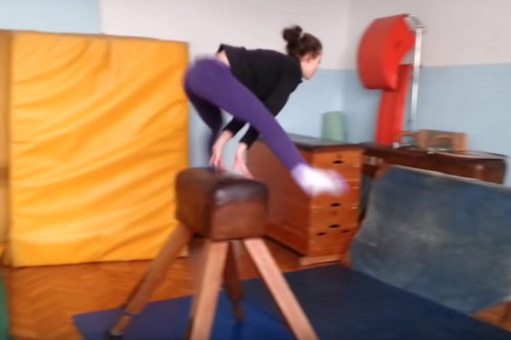 DA LI VI ZNATE KAKO SE ZOVE OVA SKALAMERIJA? Svi smo je preskakali na fizičkom, a oko nje se sad VODI DEBATA (FOTO)