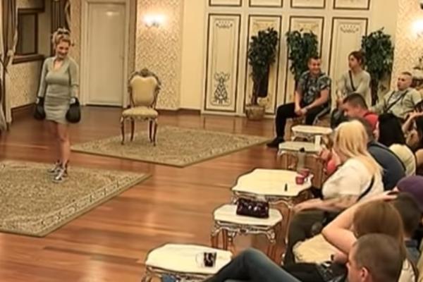 ALBANCI SI ME OTELI I PRETILI DA ĆE ME UBITI I BACITI U JEZERO: Učesnicu Parova minuti delili od TRAGIČNE SMRTI!