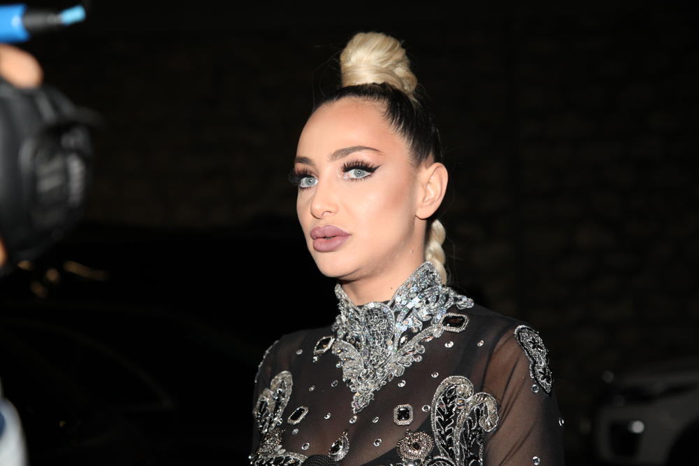 MAJA BEROVIĆ NIKAD ISKRENIJA! Progovorila o očevoj SMRTI, Luni Đogani, Jutjuberima i SUKOBU SA JALOM I BUBOM!