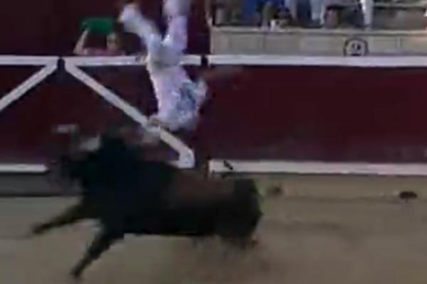 BIK GA JE SKORO PREPOLOVIO U VAZDUHU: Jeziv incident u KORIDI! (VIDEO)