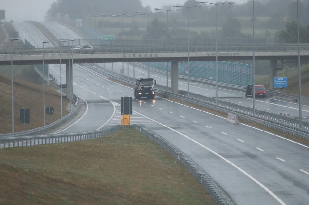 DANAS JE DAN KOJI SU SVI U SRBIJI ŽELJNO ČEKALI: Sada važe NOVA PRAVILA u vezi sa putovanjima