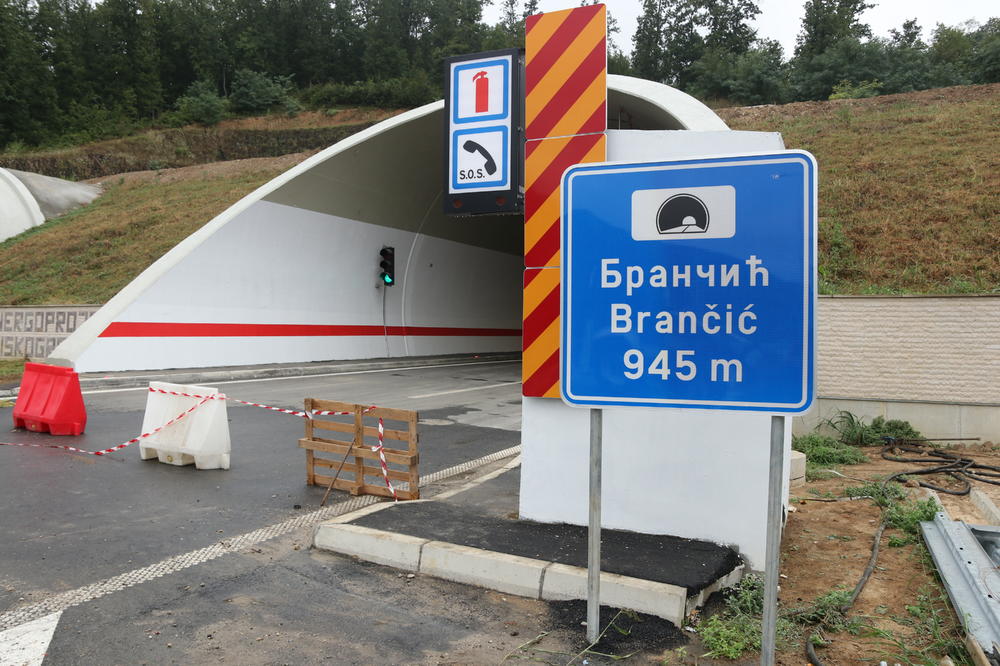UŠLI SMO U TUNEL BRANČIĆ NA AUTOPUTU MILOŠ VELIKI! Bio je najveći problem, a pogledajte šta smo u njemu SNIMILI