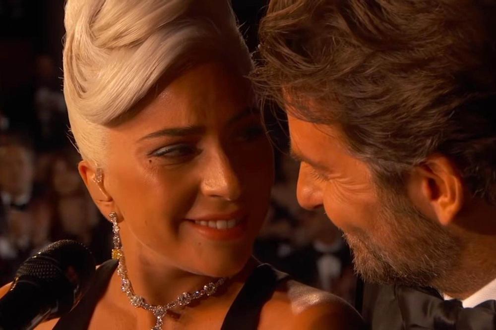 LEJDI GAGA JE BREDLIJU KUPERU BILA PARAVAN: Konačno otkriveno s kim se glumac TAJNO VIĐA! (FOTO)