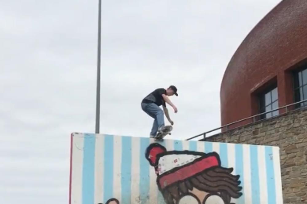 POKUŠAO JE DA SE SPUSTI NIZ RAMPU OD 5 METARA: Nije se završilo dobro, UOPŠTE! (VIDEO)